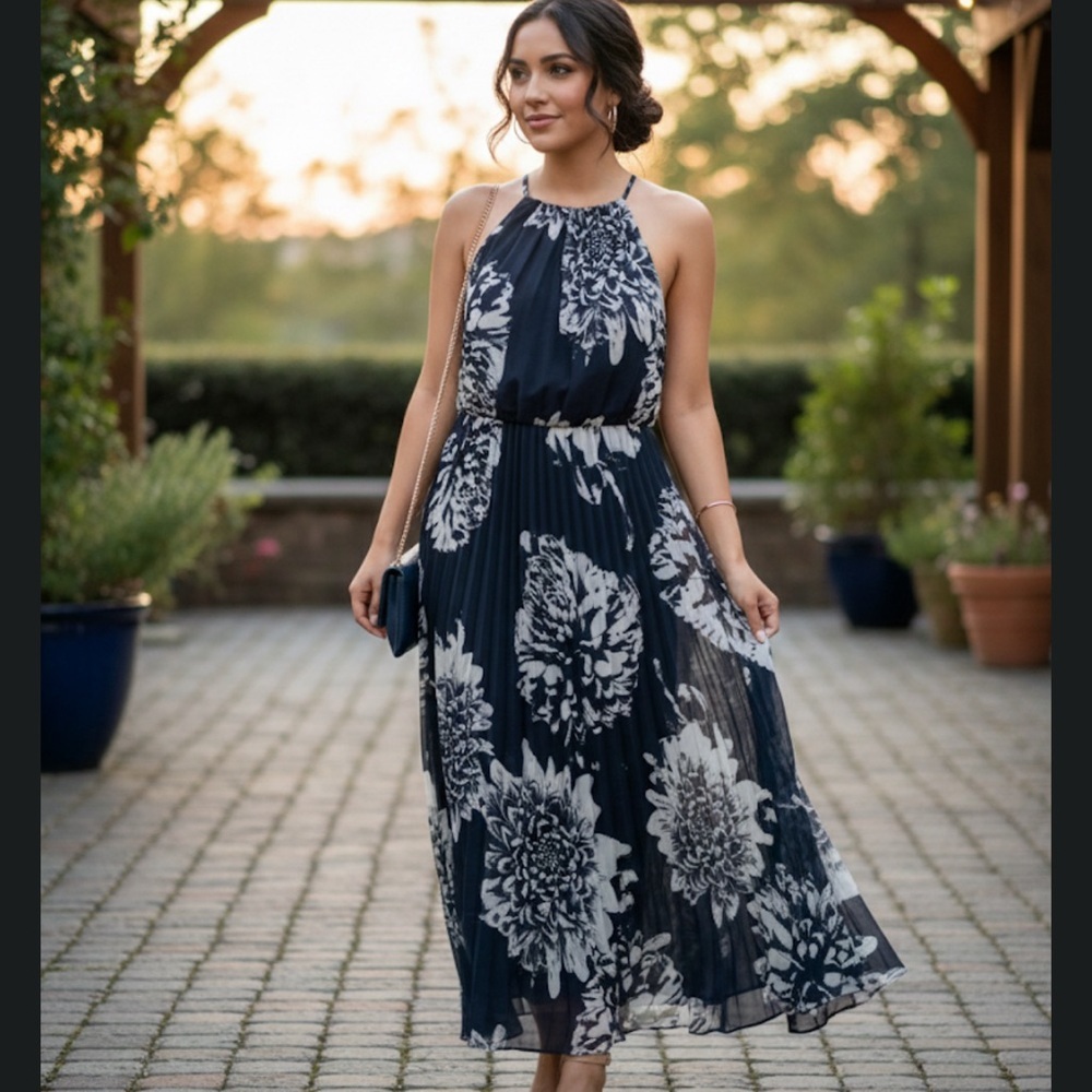 Lane Bryant Floral Halter Maxi Dress 16 Navy Blue White Pleated Summer Flowing - Picture 5 of 9